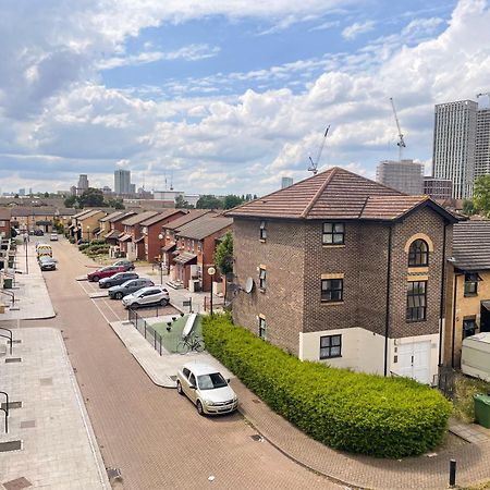 London Flat Close To Canary Wharf & Greenwich O2 Apartment Exterior photo